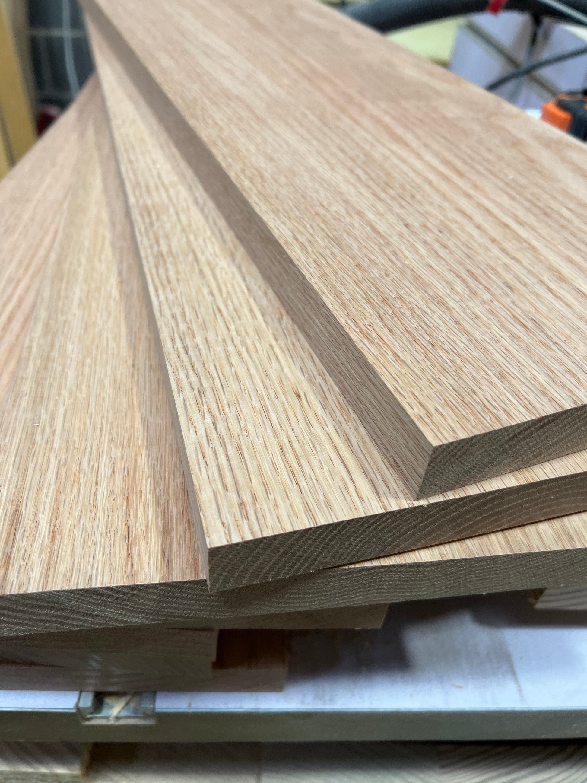 Oak boards , Kiln Dried Oak , Planned Solid Oak , ALL BOARDS are 22mm Thickness!!